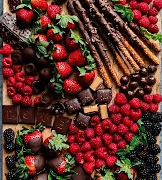 Dessert Charcuterie Board Styling Class