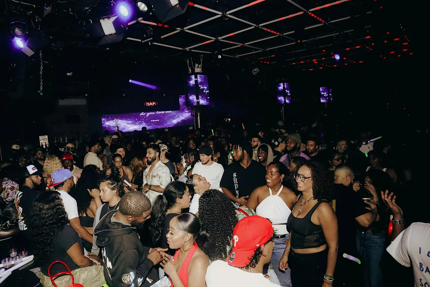 DRAAAKE?! MIAMI — Drake Night at Smoke Wynwood