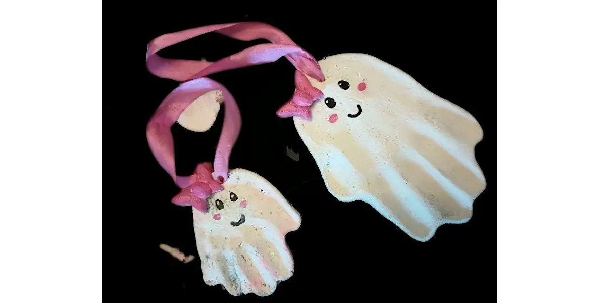 Little Hands Ghost Ornaments