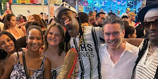 Cali: Calle del Sabor – Salsa Bar Crawl y Experiencia Cultural Nocturna