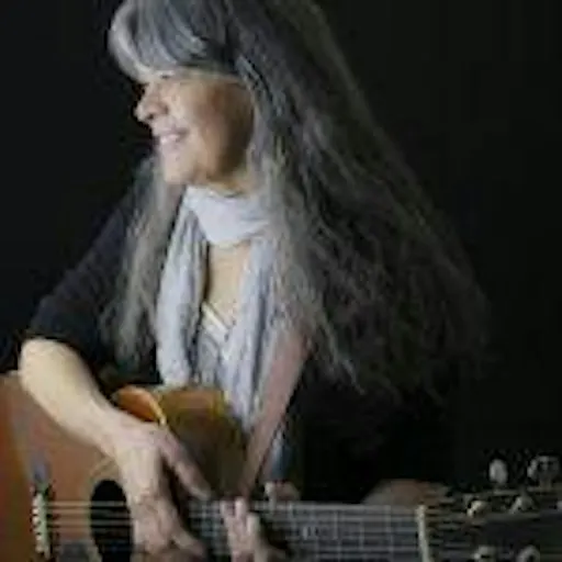 WISCONSIN SINGER/SONGWRITER SERIES presents ANNE HILLS