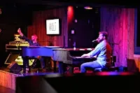 Dueling Pianos