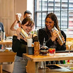 Cocktail & mocktail making workshop with a Sunday roast