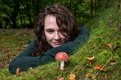 A foray into fungi in language and song