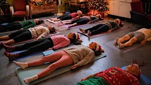 Imperfect Yoga Christmas Saturday Brunch Club: L'age d'or