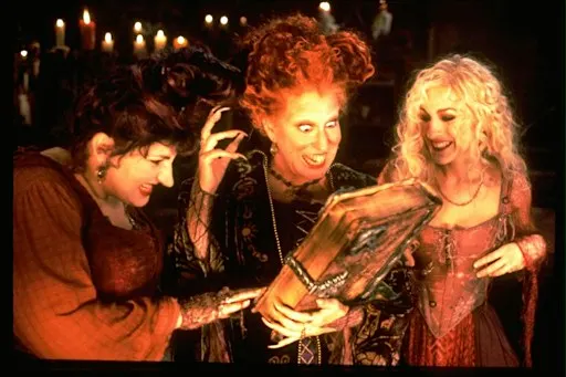 35mm Disney classic HOCUS POCUS (w/ daytime Halloween Festival!)