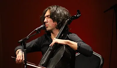 IAN MAKSIN in CHICAGO: "POWER of CELLO"