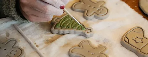 Naze pottery workshop - christmas