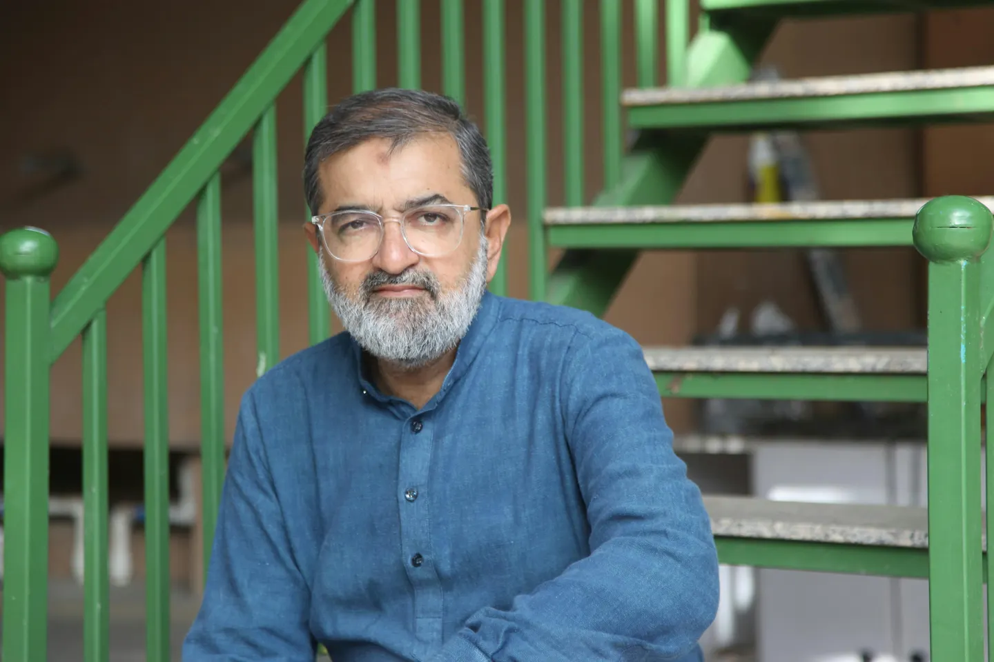Dyed, printed and painted cloths of Gujarat: Talks by three master artisans