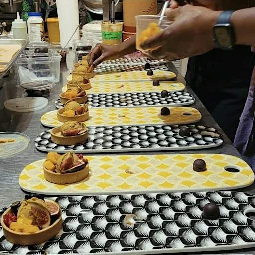 POP-UP SUPPER CLUB Exploring African Diaspora Migration