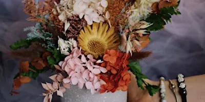Autumnal Dried Flower Arrangement Workshop