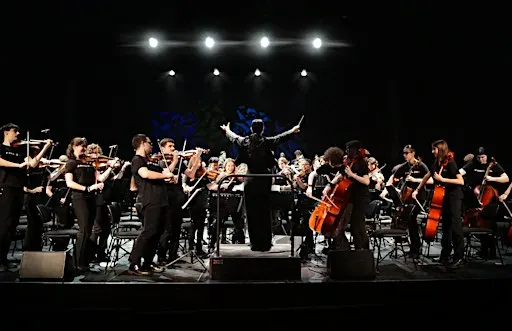 El Sistema Greece FIESTA