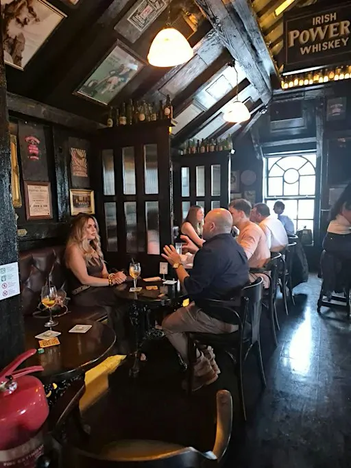 Speed Dating • Age 30-40 • Finger Food Included