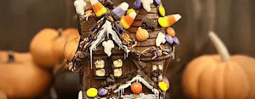 Halloween Chocolate Haunted House Decorating Workshop