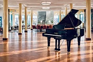 Keys to the Lido – Lunchtime Piano in the Ballroom