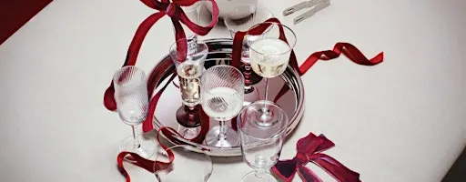 Festive Prosecco Bottle Paint & Sip Masterclass