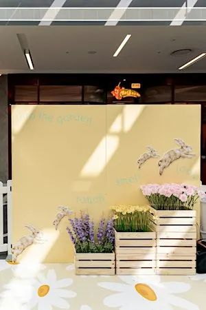 Springtime at Marketplace - Floral Builders
