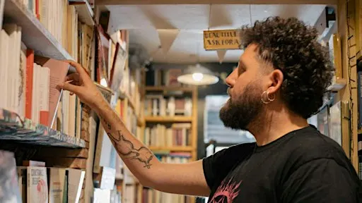 Munir Hachemi in conversation with Matthew Geden, Book’d @ Prim’s