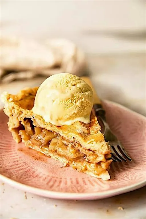 Cooking with Chef Wells: A Slice of Fall with Chef Mary