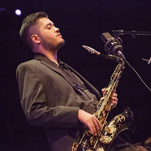Music Night Featuring Fernando Cruz
