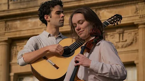 Duo Amydis at Casa Catrín