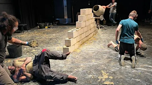 Workshops and performance with Eve Stainton