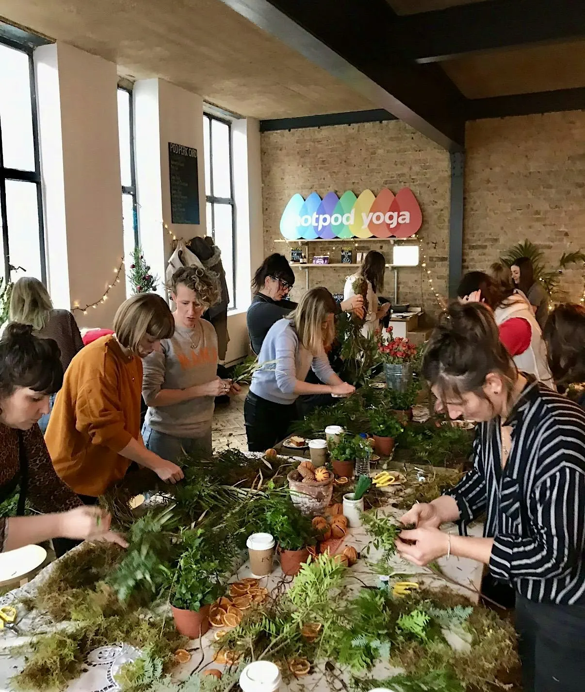 Winter Wreath Making Workshop at the fabulous Hotpod Yoga studio. Margate.