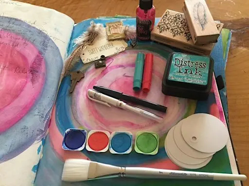 Designing Your Life Through Art Journaling: The Art of Trusting Yourself