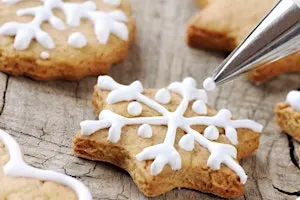 Family Fun: Holiday Cookie Decorating (1 Adult + 1 Child)