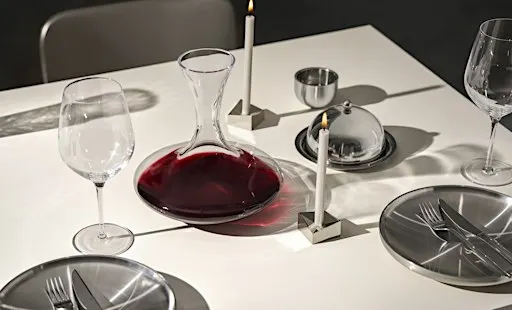 Sin límites en la cocina: el ritual de la alta cocina con Kronospan y WMF