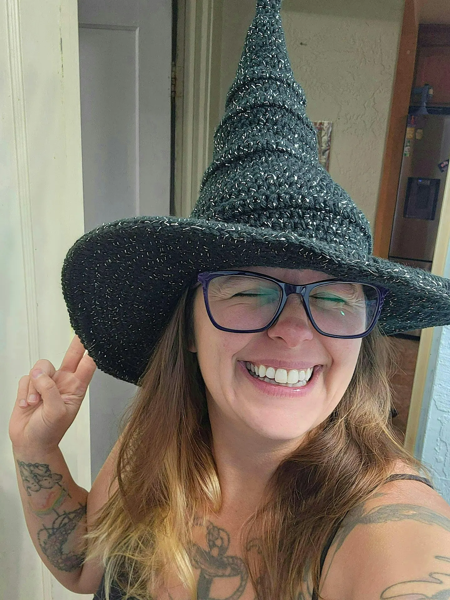 Learn to crochet witch hat