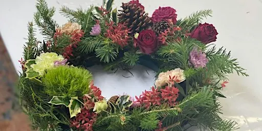 Christmas flower wreath workshop