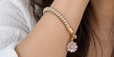 A Little Space for Me: Bracelet-Making Workshop