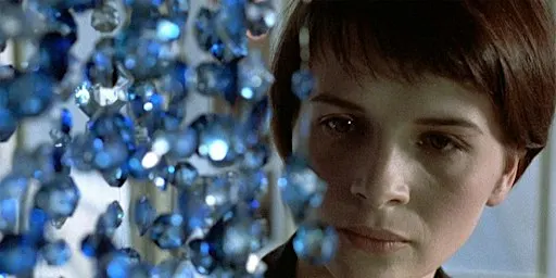 TRE COLORI: FILM BLU