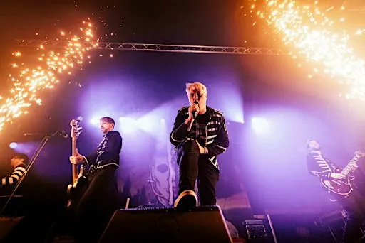 The Black Charade - (My Chemical Romance Tribute // UK) - Munich 16.05.27