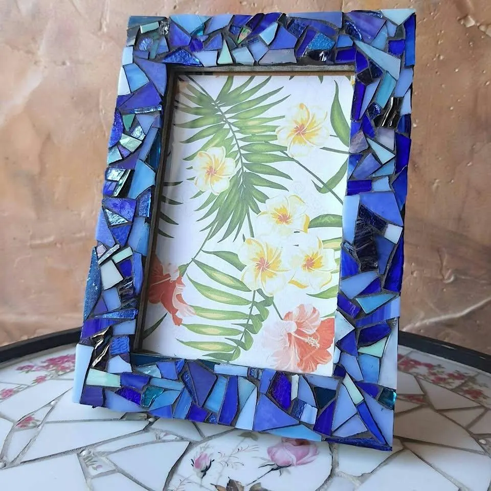 Mosaic Picture Frame DIY