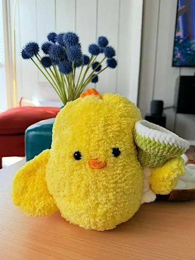 Stitch & Sip - CHICK PLUSHIE, KNITTING MACHINE, NO EXPERIENCE REQUIRED