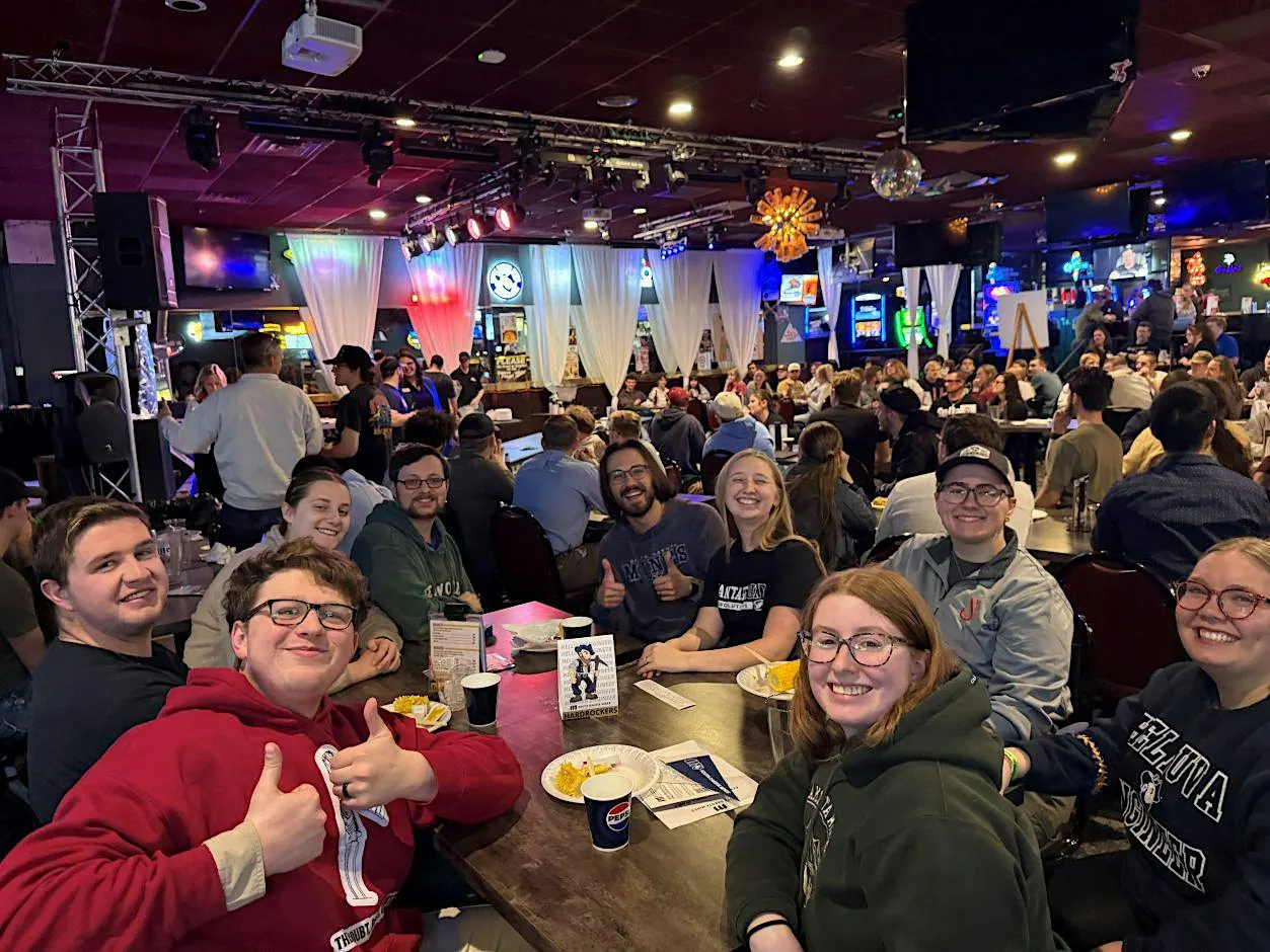 New Alumni Welcome Mixer