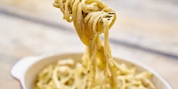 In-person class: Cook Hulu's The Bear: Pasta Carbonara & Cake(Chicago)