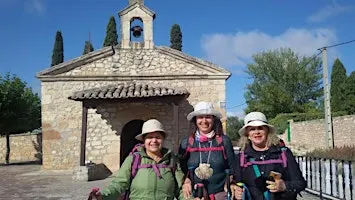 Caminamos como entrenamiento para el Camino de Santiago .