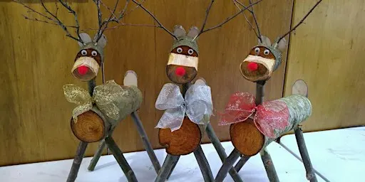 Rustic Reindeer Workshop