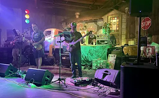 Live Music - Settle Down Easy Halloween Costume Party (Free/No Cover)