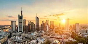 Unravel Frankfurt’s mysteries with our exciting outdoor escape game!