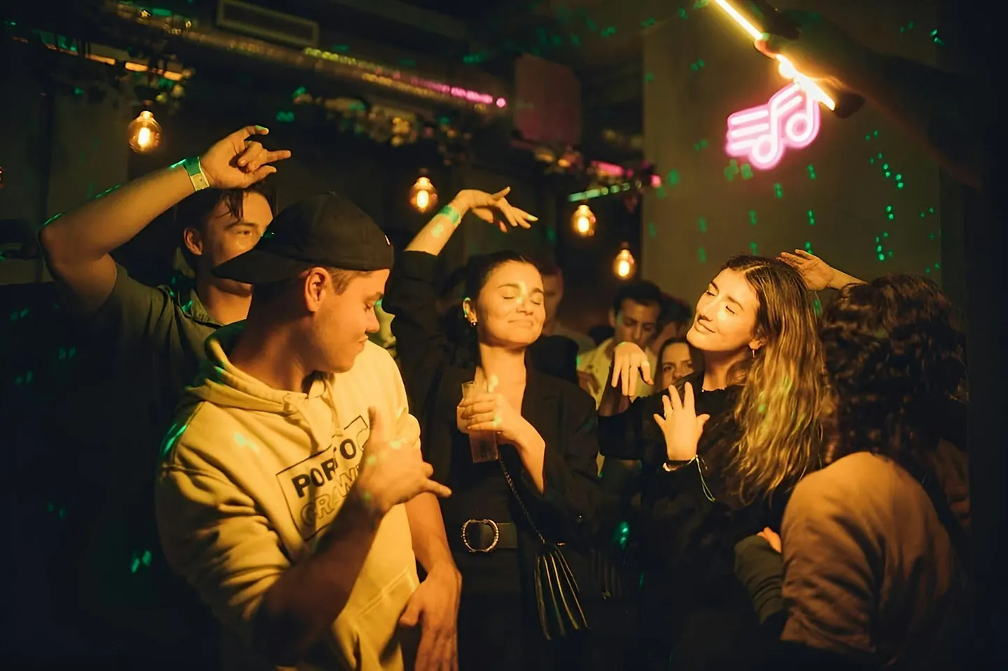 NEW YEARS EVE - PORTO CRAWL