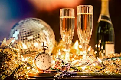 NYE CHAMPAGNE SHOWERS Afrobeats, Amapiano, Dancehall, Hiphop & RnB Classic