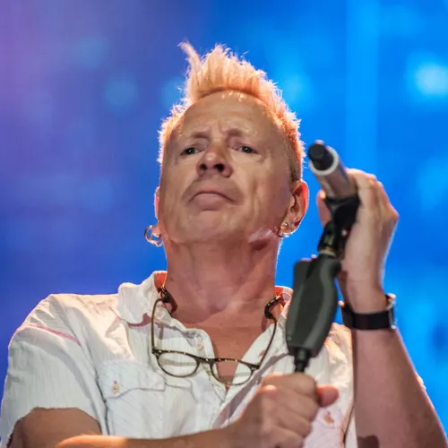 Sex Pistols Feat Frank Carter