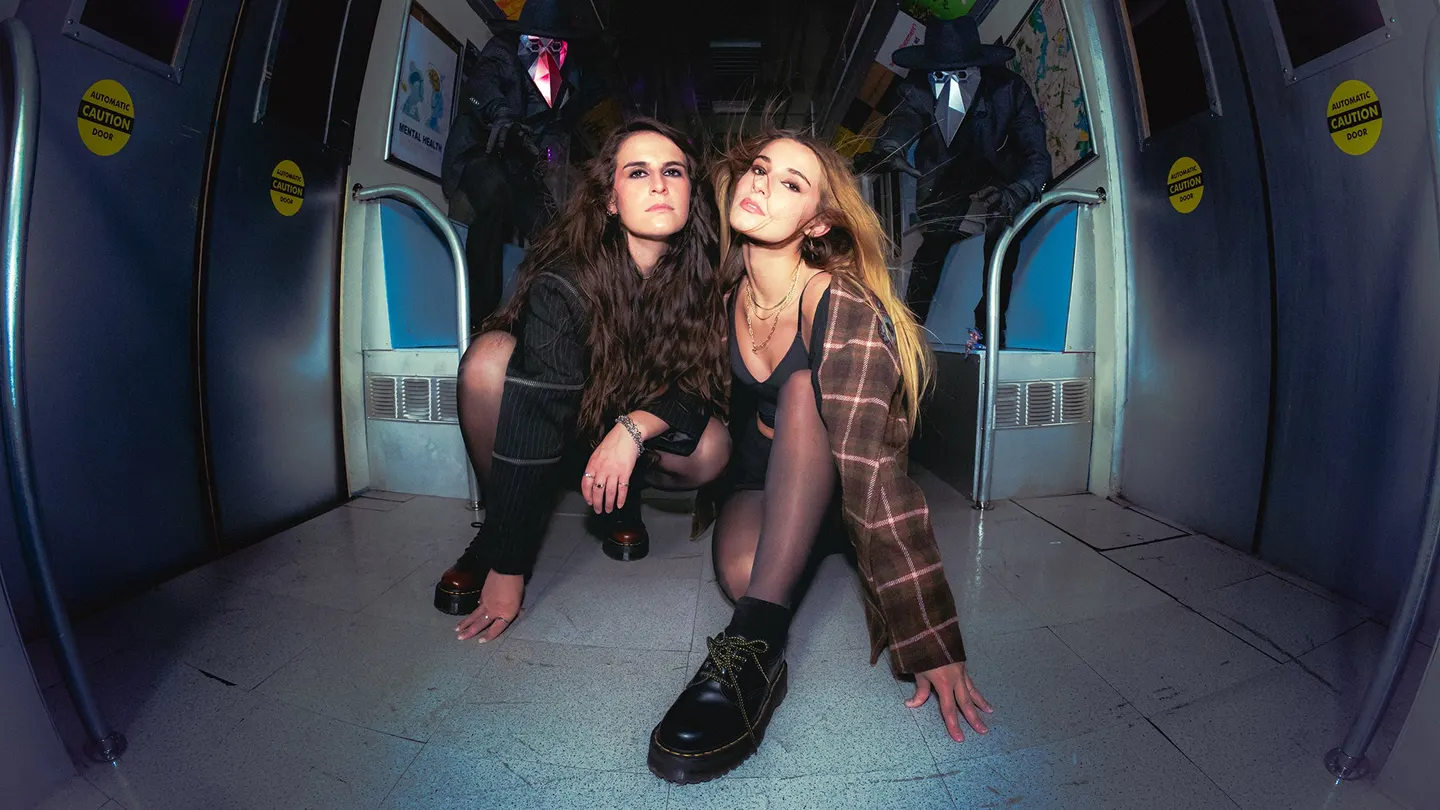 NEONI - HOW TO KILL A FAIRYTALE TOUR