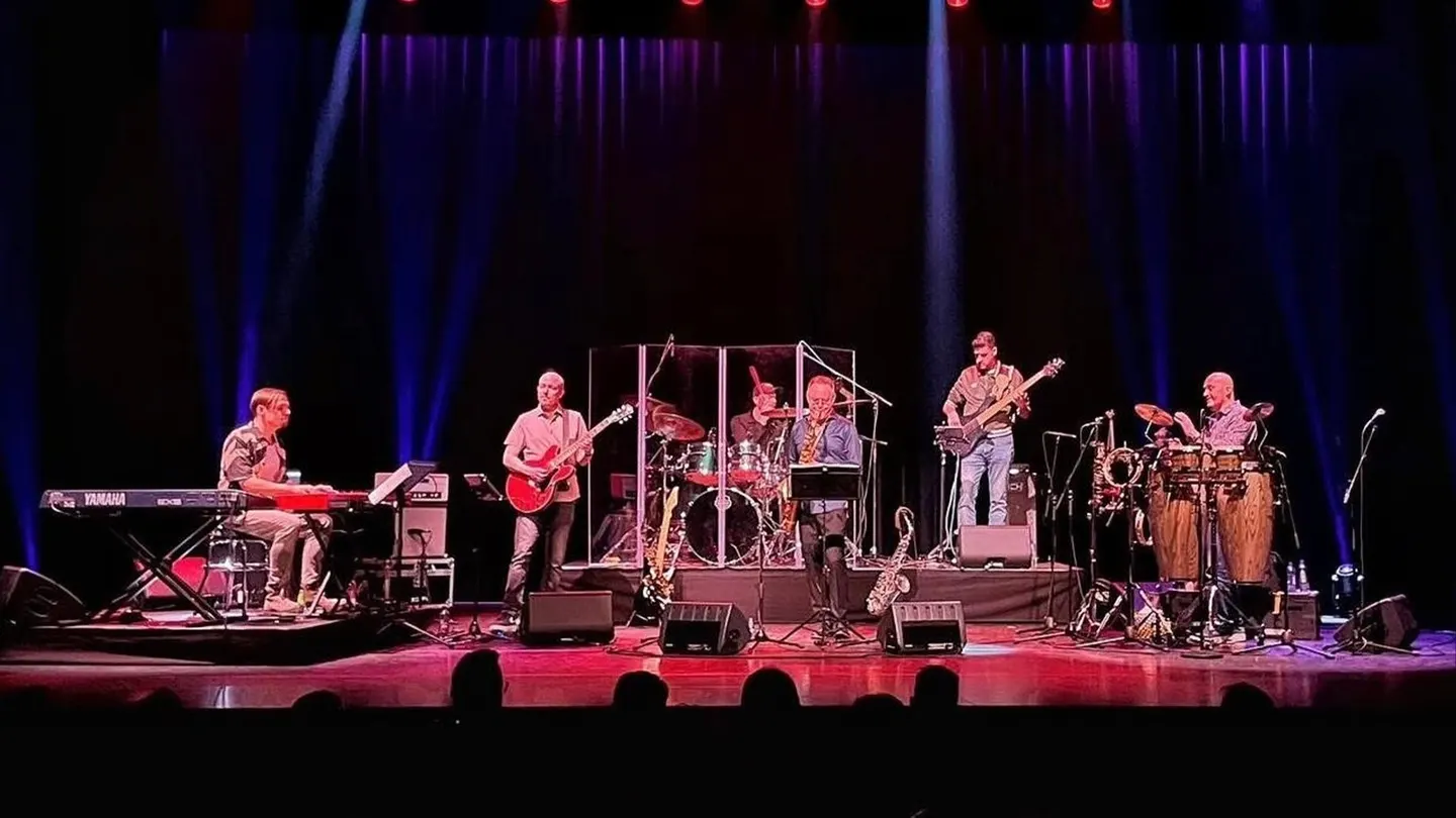JazzRock Café - Erly Thornton