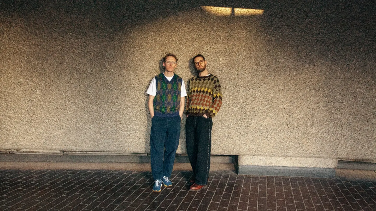 HONNE