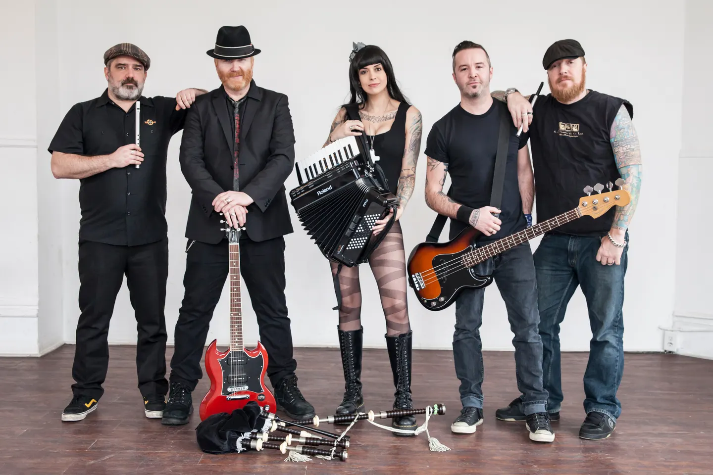 The Mahones - Deux Voix Une Capitale